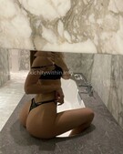 Анкета проститутки Лаура - метро Кузьминки, возраст - 23